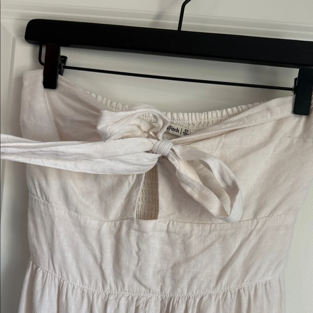 Abercrombie & Fitch Strapless White Dress with Bow Size Small Tall